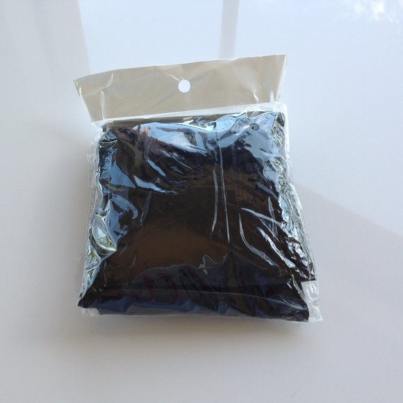 TAYLOR SWIFT VIP Merchandise Set from “1989 Tour” - Picture 15 of 15